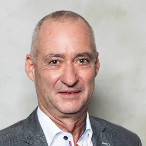 mit Daniel J. Schwarzenbach